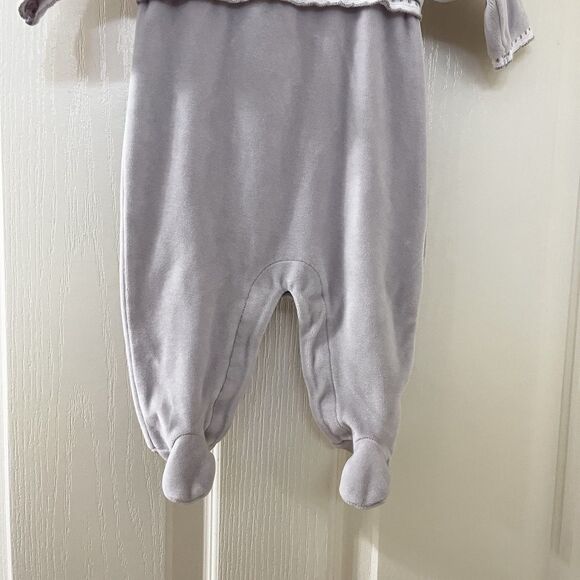 Kissy Kissy Gray Velvet Footie One Piece Crochet Lace Trim Size 0-3 Months - Picture 4 of 12